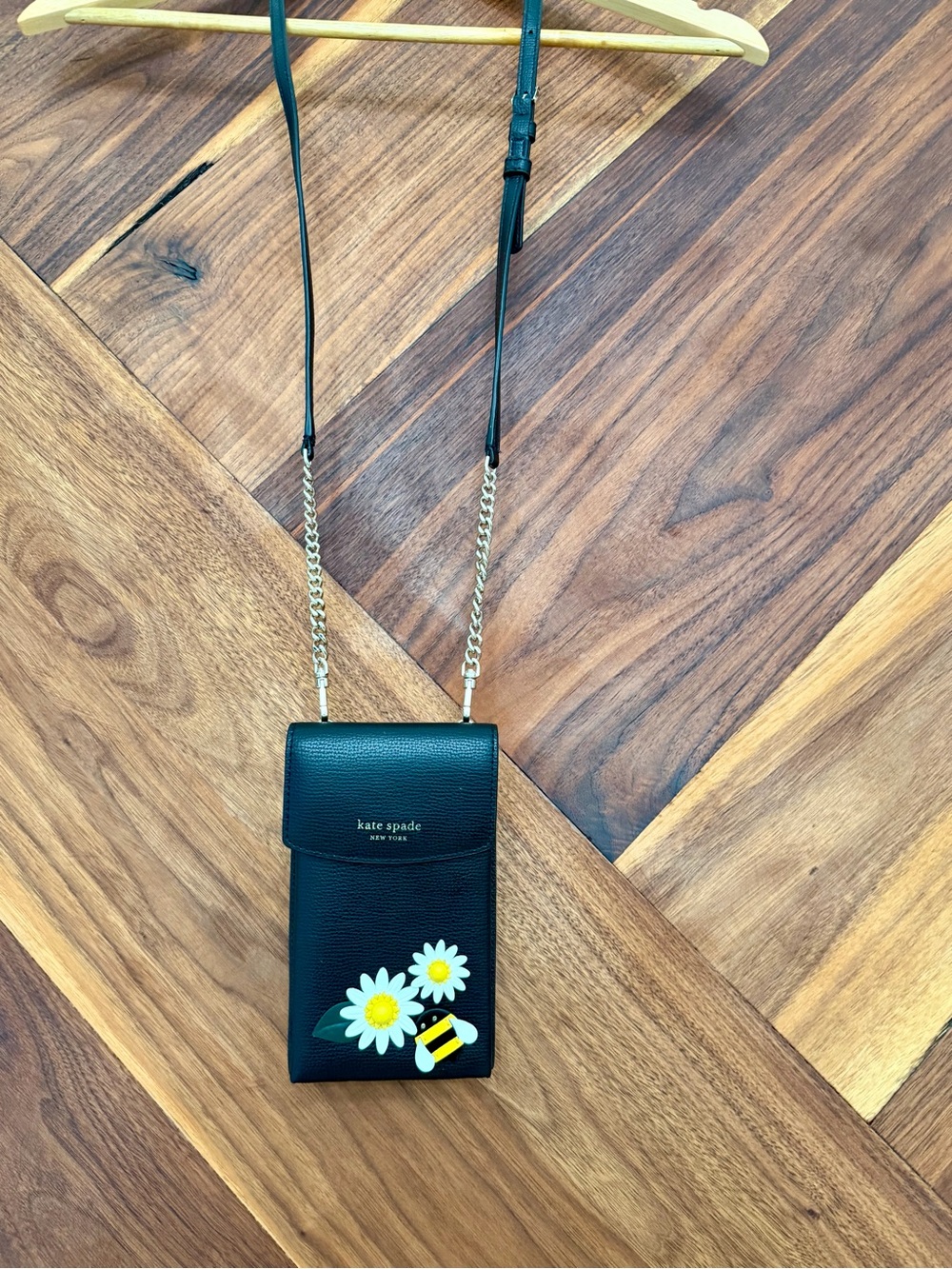 Kate Spade Black Leather Daisy Bee Phone Crossbody Bag